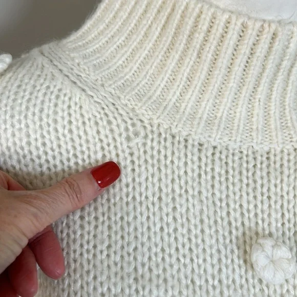 Farm Rio Floral Applique Lantern Sleeve Sweater Cream Mock Neck Trendy Sz S - Picture 16 of 16